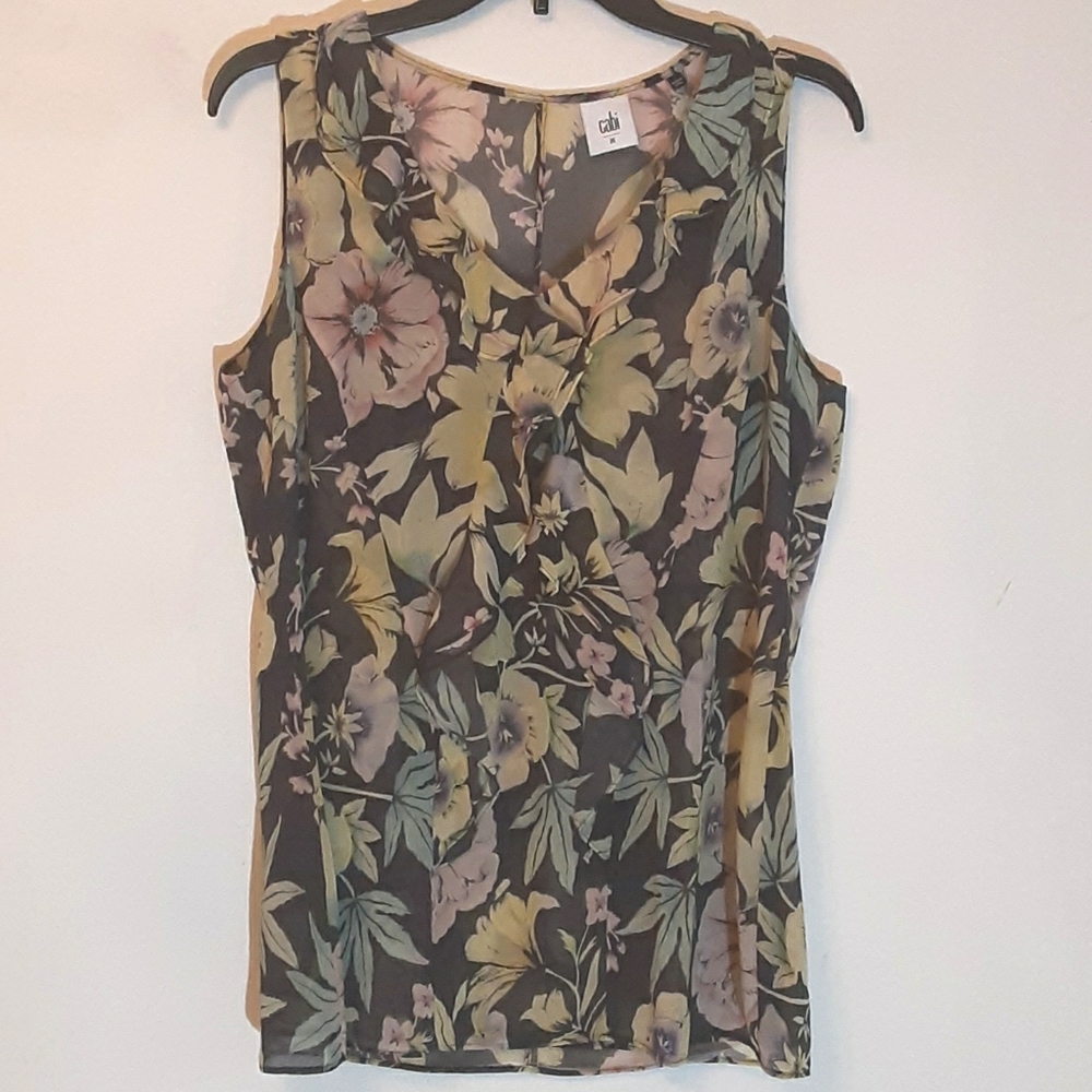 CABI Floral Ruffle Front Dressy Tank. Size M.